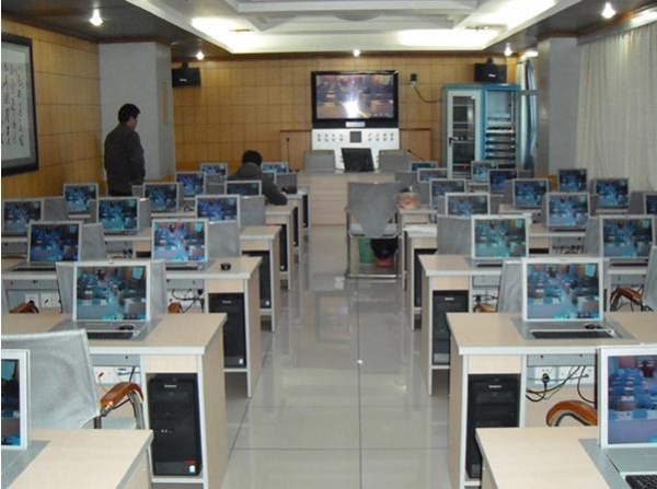 超薄電動(dòng)液晶屏翻轉(zhuǎn)電腦桌（含液晶顯示屏帶主機(jī)位）