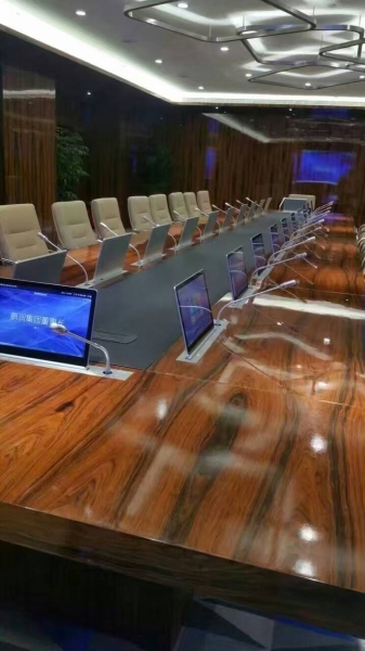 超薄一體帶話筒升降會議桌（含超薄顯示器、話筒和顯示器分開升降）